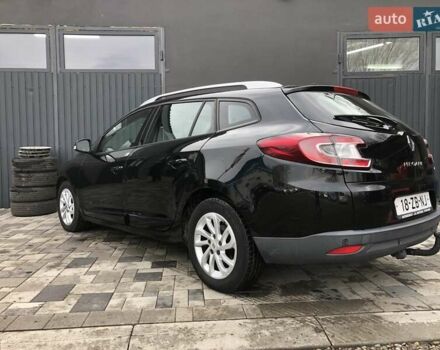 Черный Рено Меган, объемом двигателя 1.5 л и пробегом 185 тыс. км за 7600 $, фото 5 на Automoto.ua