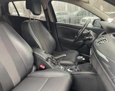 Черный Рено Меган, объемом двигателя 1.5 л и пробегом 263 тыс. км за 8999 $, фото 13 на Automoto.ua