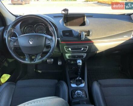 Черный Рено Меган, объемом двигателя 1.5 л и пробегом 259 тыс. км за 8300 $, фото 11 на Automoto.ua