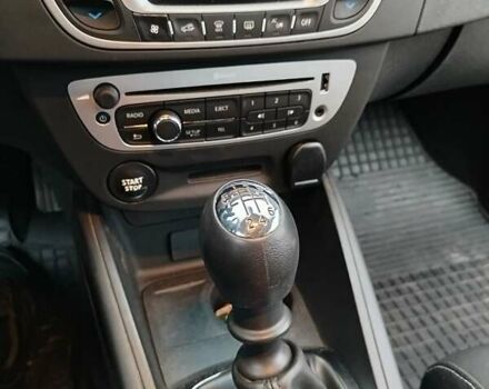 Чорний Рено Меган, об'ємом двигуна 1.5 л та пробігом 267 тис. км за 9100 $, фото 15 на Automoto.ua