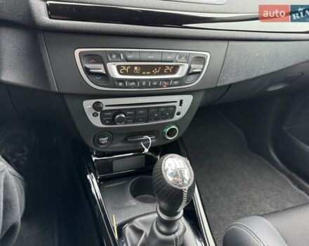Черный Рено Меган, объемом двигателя 1.5 л и пробегом 205 тыс. км за 11150 $, фото 33 на Automoto.ua