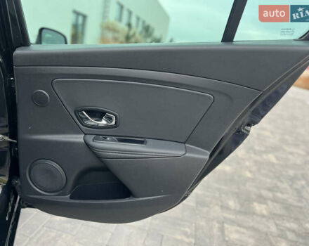 Черный Рено Меган, объемом двигателя 1.6 л и пробегом 221 тыс. км за 10900 $, фото 17 на Automoto.ua