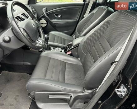 Чорний Рено Меган, об'ємом двигуна 1.5 л та пробігом 228 тис. км за 9500 $, фото 33 на Automoto.ua