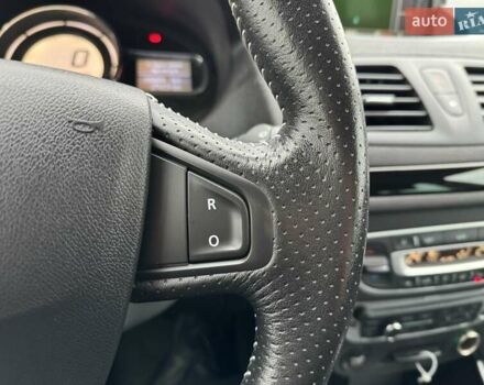 Черный Рено Меган, объемом двигателя 1.5 л и пробегом 205 тыс. км за 11150 $, фото 30 на Automoto.ua