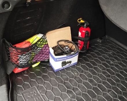 Чорний Рено Меган, об'ємом двигуна 1.5 л та пробігом 260 тис. км за 10000 $, фото 6 на Automoto.ua