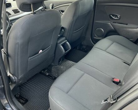 Черный Рено Меган, объемом двигателя 1.5 л и пробегом 280 тыс. км за 8800 $, фото 7 на Automoto.ua