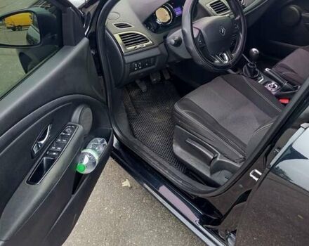 Чорний Рено Меган, об'ємом двигуна 1.46 л та пробігом 294 тис. км за 8000 $, фото 11 на Automoto.ua