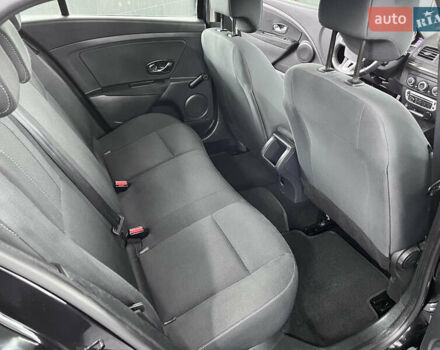 Чорний Рено Меган, об'ємом двигуна 1.6 л та пробігом 128 тис. км за 8900 $, фото 74 на Automoto.ua