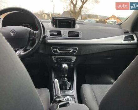 Черный Рено Меган, объемом двигателя 1.5 л и пробегом 185 тыс. км за 7600 $, фото 9 на Automoto.ua