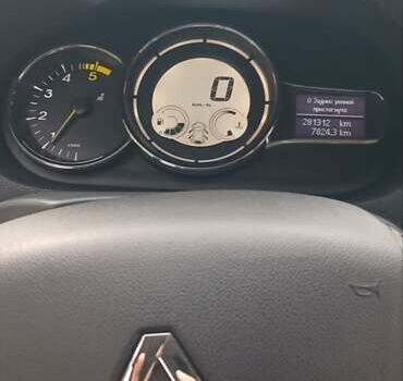 Черный Рено Меган, объемом двигателя 1.5 л и пробегом 282 тыс. км за 8500 $, фото 20 на Automoto.ua