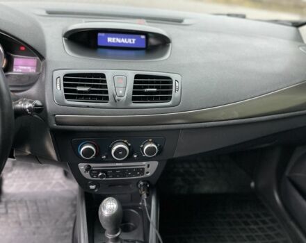 Черный Рено Меган, объемом двигателя 1.5 л и пробегом 294 тыс. км за 7999 $, фото 22 на Automoto.ua