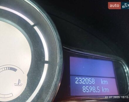 Черный Рено Меган, объемом двигателя 1.5 л и пробегом 232 тыс. км за 8850 $, фото 6 на Automoto.ua