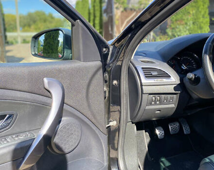 Черный Рено Меган, объемом двигателя 1.5 л и пробегом 230 тыс. км за 10480 $, фото 23 на Automoto.ua