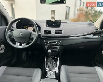 Черный Рено Меган, объемом двигателя 1.6 л и пробегом 221 тыс. км за 10900 $, фото 12 на Automoto.ua