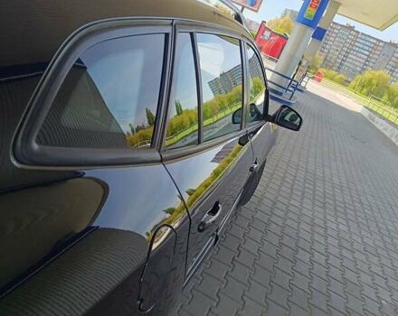 Рено Меган 2014 в Ровно на Automoto.ua Черный Рено Меган, объемом двигателя 1.5 л и пробегом 164 тыс. км за 9400 $, фото 4 на Automoto.ua