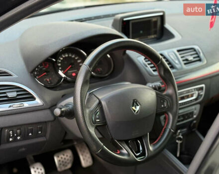 Черный Рено Меган, объемом двигателя 1.5 л и пробегом 238 тыс. км за 8700 $, фото 2 на Automoto.ua