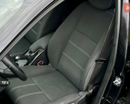 Черный Рено Меган, объемом двигателя 1.46 л и пробегом 318 тыс. км за 7500 $, фото 19 на Automoto.ua