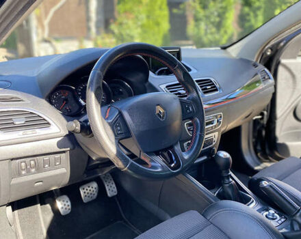 Рено Меган 2014 в Полтаве на Automoto.ua Черный Рено Меган, объемом двигателя 1.5 л и пробегом 229 тыс. км за 10740 $, фото 25 на Automoto.ua