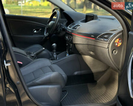 Черный Рено Меган, объемом двигателя 1.5 л и пробегом 244 тыс. км за 8800 $, фото 44 на Automoto.ua