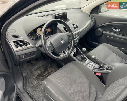 Черный Рено Меган, объемом двигателя 1.5 л и пробегом 220 тыс. км за 9400 $, фото 8 на Automoto.ua