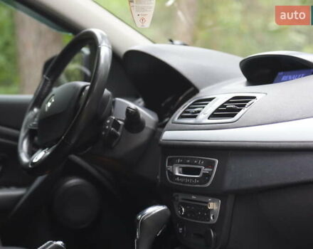 Рено Меган 2014 в Львове на Automoto.ua Черный Рено Меган, объемом двигателя 1.5 л и пробегом 199 тыс. км за 9000 $, фото 31 на Automoto.ua