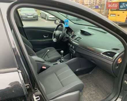 Черный Рено Меган, объемом двигателя 1.5 л и пробегом 290 тыс. км за 6900 $, фото 13 на Automoto.ua