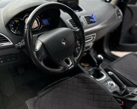 Черный Рено Меган, объемом двигателя 1.5 л и пробегом 282 тыс. км за 8500 $, фото 10 на Automoto.ua