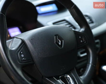 Рено Меган 2014 в Львове на Automoto.ua Черный Рено Меган, объемом двигателя 1.5 л и пробегом 199 тыс. км за 9000 $, фото 25 на Automoto.ua