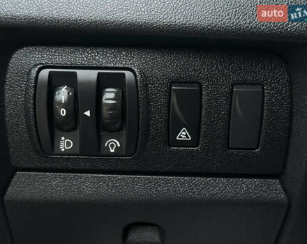 Черный Рено Меган, объемом двигателя 1.5 л и пробегом 258 тыс. км за 8650 $, фото 27 на Automoto.ua