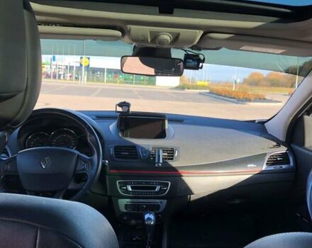 Черный Рено Меган, объемом двигателя 1.5 л и пробегом 259 тыс. км за 8300 $, фото 9 на Automoto.ua