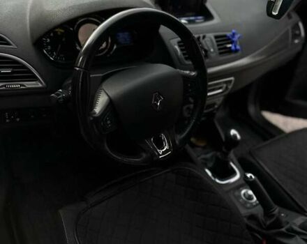 Черный Рено Меган, объемом двигателя 1.5 л и пробегом 282 тыс. км за 8500 $, фото 12 на Automoto.ua