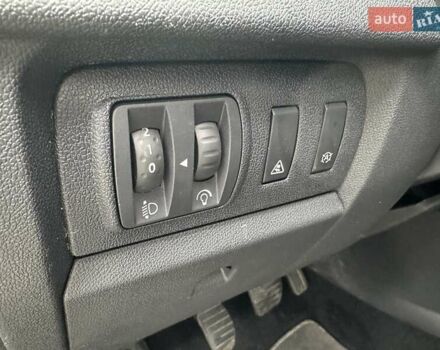 Чорний Рено Меган, об'ємом двигуна 1.5 л та пробігом 228 тис. км за 9500 $, фото 30 на Automoto.ua