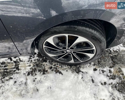 Черный Рено Меган, объемом двигателя 1.6 л и пробегом 243 тыс. км за 8450 $, фото 10 на Automoto.ua