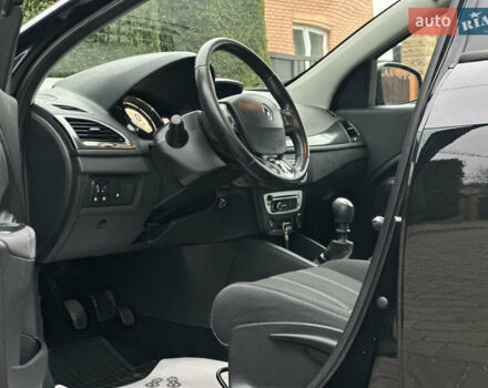 Черный Рено Меган, объемом двигателя 1.5 л и пробегом 258 тыс. км за 8650 $, фото 23 на Automoto.ua