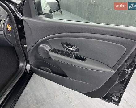 Чорний Рено Меган, об'ємом двигуна 1.6 л та пробігом 128 тис. км за 8900 $, фото 67 на Automoto.ua