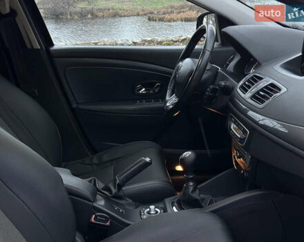 Черный Рено Меган, объемом двигателя 1.5 л и пробегом 276 тыс. км за 8700 $, фото 37 на Automoto.ua