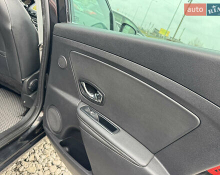 Чорний Рено Меган, об'ємом двигуна 1.46 л та пробігом 233 тис. км за 9500 $, фото 40 на Automoto.ua