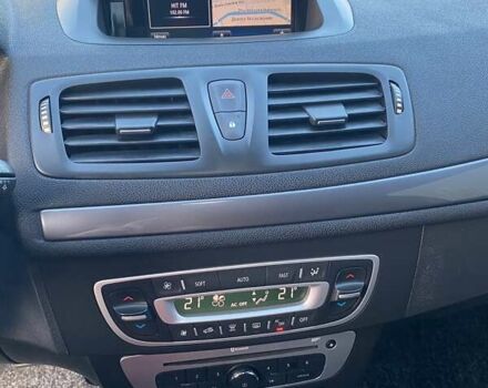 Черный Рено Меган, объемом двигателя 1.5 л и пробегом 202 тыс. км за 10860 $, фото 11 на Automoto.ua