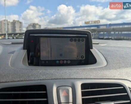 Черный Рено Меган, объемом двигателя 1.5 л и пробегом 236 тыс. км за 9950 $, фото 28 на Automoto.ua