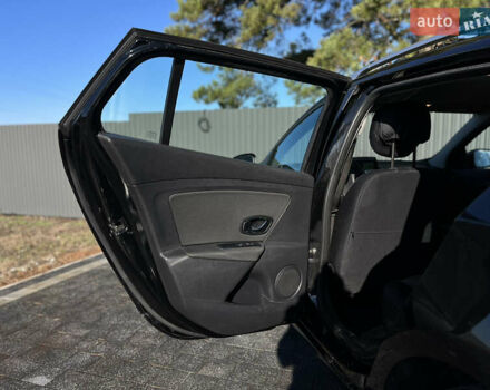 Черный Рено Меган, объемом двигателя 1.46 л и пробегом 194 тыс. км за 8600 $, фото 14 на Automoto.ua