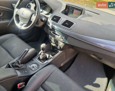 Рено Меган 2015 в Днепре (Днепропетровске) на Automoto.ua Черный Рено Меган, объемом двигателя 1.46 л и пробегом 274 тыс. км за 8500 $, фото 13 на Automoto.ua