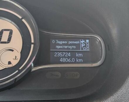 Черный Рено Меган, объемом двигателя 1.5 л и пробегом 236 тыс. км за 9950 $, фото 23 на Automoto.ua