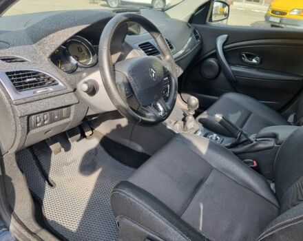 Черный Рено Меган, объемом двигателя 1.5 л и пробегом 217 тыс. км за 7950 $, фото 21 на Automoto.ua