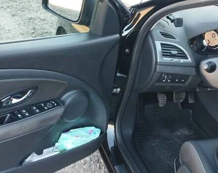 Черный Рено Меган, объемом двигателя 1.5 л и пробегом 183 тыс. км за 10300 $, фото 6 на Automoto.ua