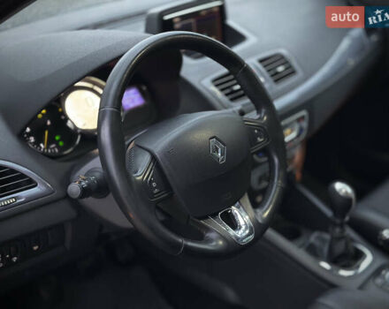 Черный Рено Меган, объемом двигателя 1.5 л и пробегом 276 тыс. км за 8700 $, фото 31 на Automoto.ua