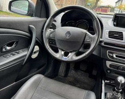 Черный Рено Меган, объемом двигателя 1.5 л и пробегом 207 тыс. км за 10900 $, фото 53 на Automoto.ua