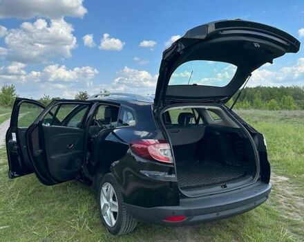 Черный Рено Меган, объемом двигателя 1.5 л и пробегом 224 тыс. км за 8700 $, фото 4 на Automoto.ua