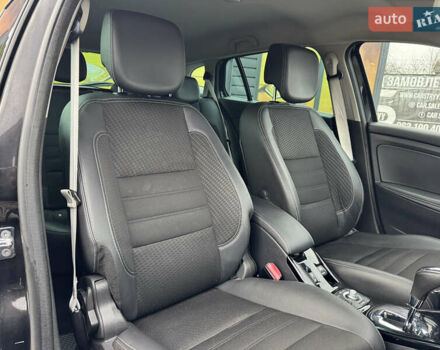 Чорний Рено Меган, об'ємом двигуна 1.46 л та пробігом 233 тис. км за 9500 $, фото 28 на Automoto.ua