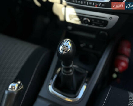 Черный Рено Меган, объемом двигателя 1.46 л и пробегом 194 тыс. км за 8600 $, фото 25 на Automoto.ua