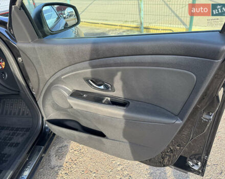 Черный Рено Меган, объемом двигателя 1.46 л и пробегом 193 тыс. км за 8290 $, фото 31 на Automoto.ua